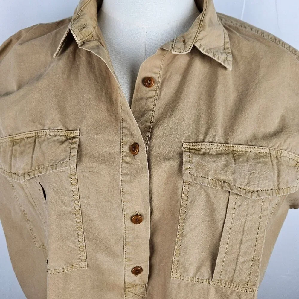J. Crew Short Sleeve Shirt Utility Popover Size 8 Garment Dyed Cotton Poplin Kha